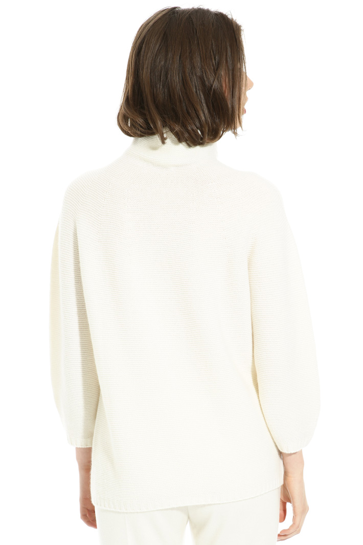 Funnel neck sweater Intrend Funnel neck sweater Intrend