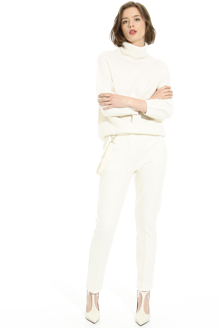 Funnel neck sweater Intrend Funnel neck sweater Intrend