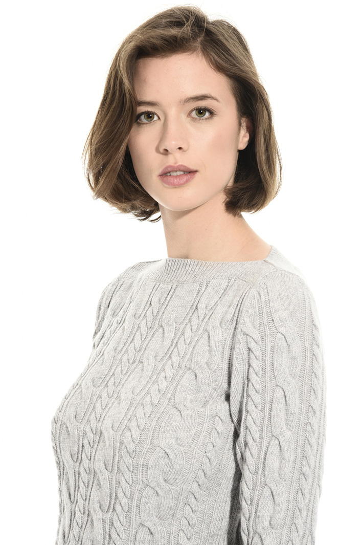 Braid stitch sweater Intrend Braid stitch sweater Intrend