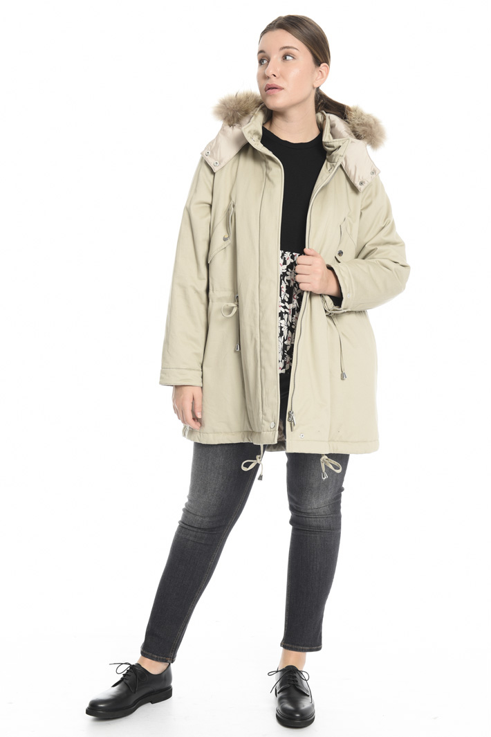 Cotton-padded parka
Intrend Cotton-padded parka
Intrend