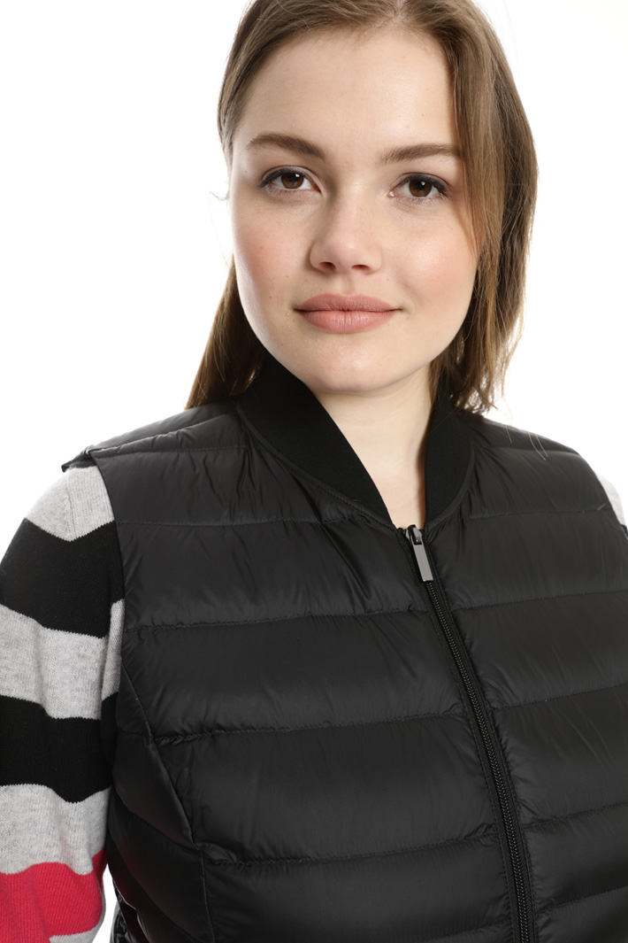 Quilted padded vest Intrend Quilted padded vest Intrend