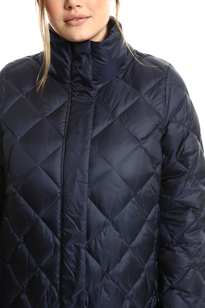 Quilted diamond pattern jacket Intrend Quilted diamond pattern jacket Intrend