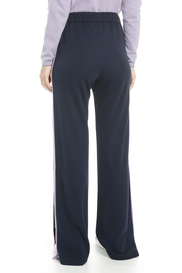 Technical jersey trousers
Intrend Technical jersey trousers
Intrend