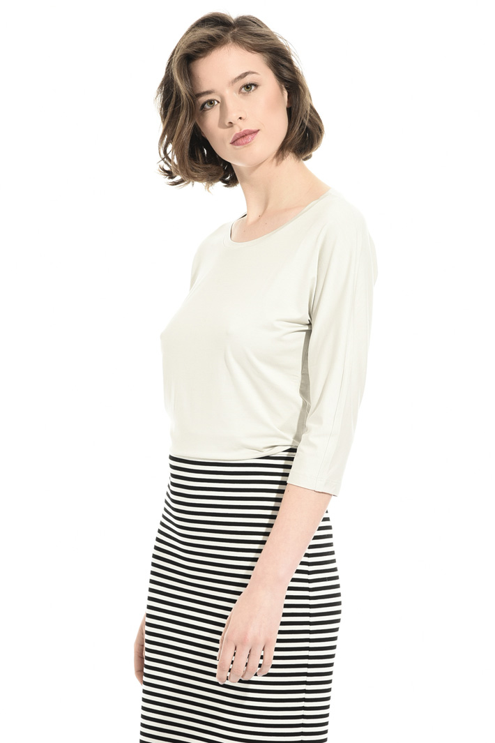 Round neck T-shirt Intrend Round neck T-shirt Intrend
