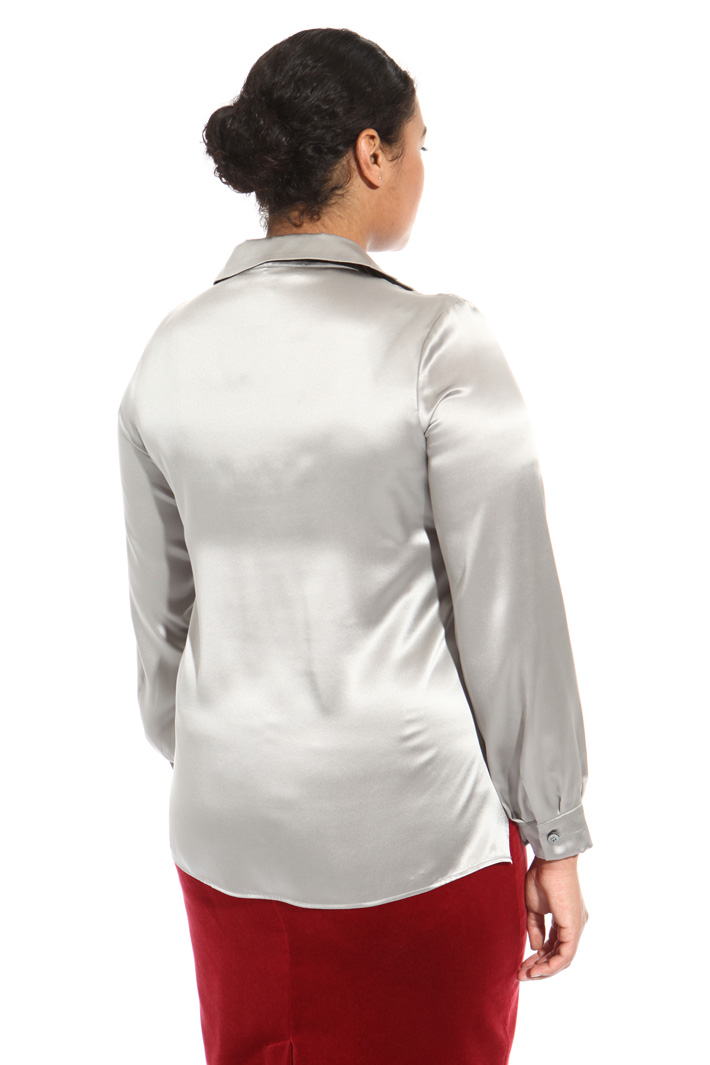Silk satin shirt Intrend Silk satin shirt Intrend