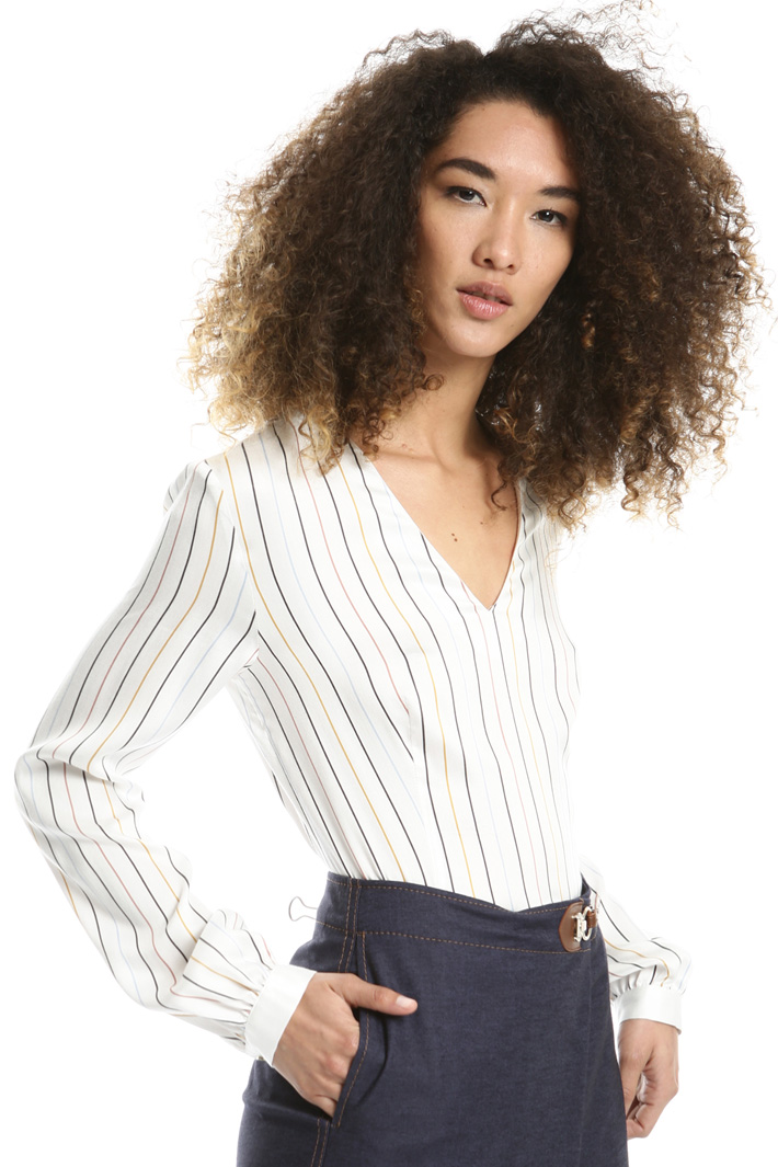 Yarn-dyed twill blouse Intrend Yarn-dyed twill blouse Intrend