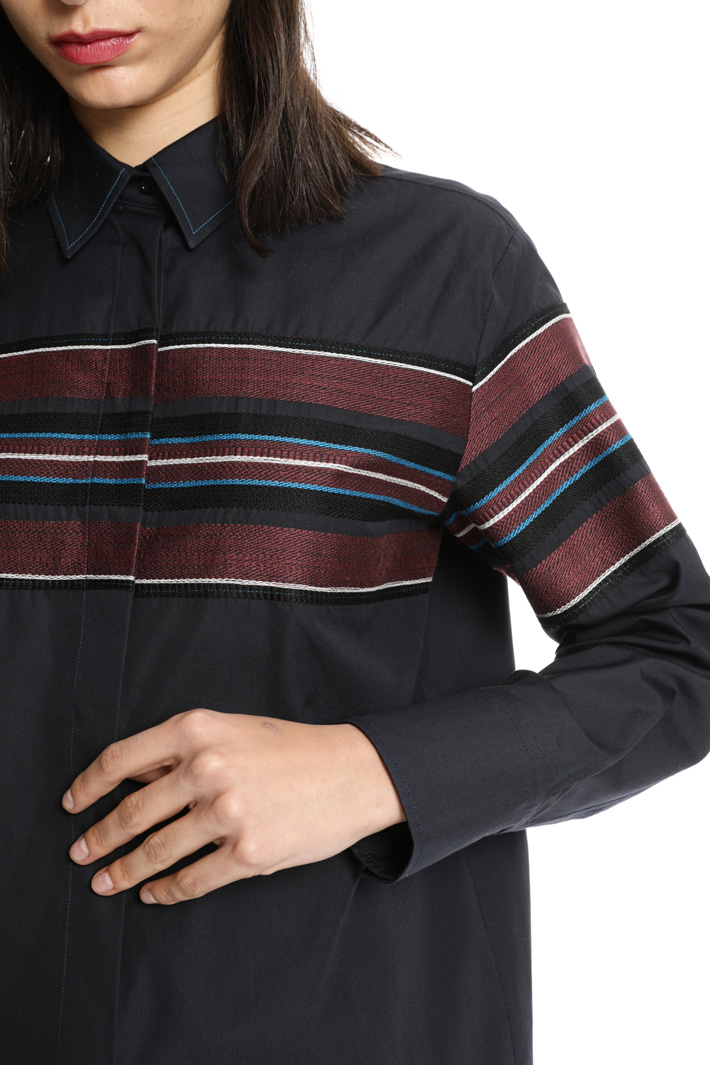 Embroidered shirt Intrend Embroidered shirt Intrend