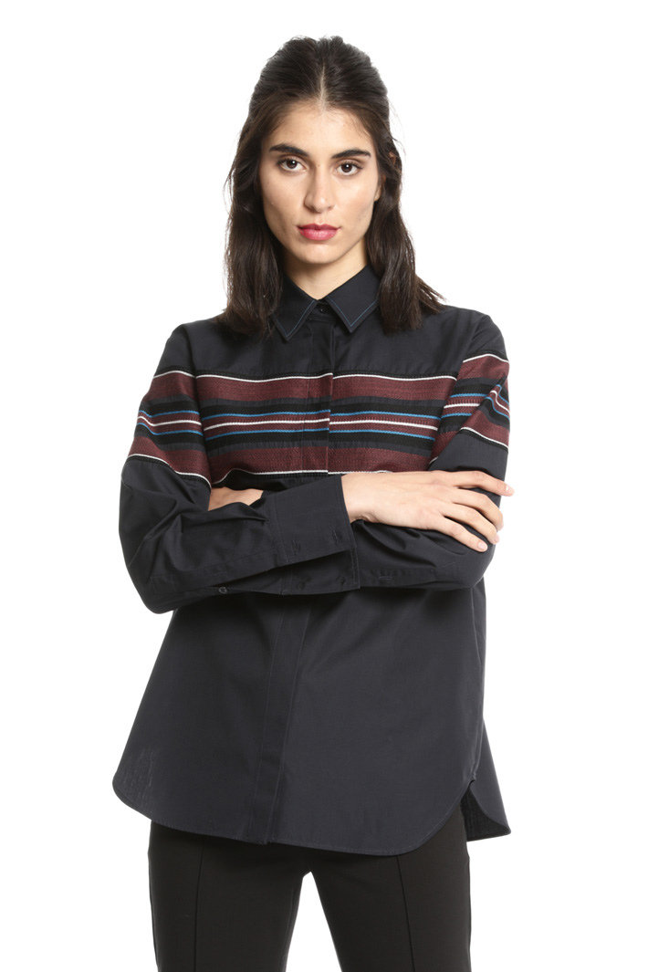 Embroidered shirt Intrend Embroidered shirt Intrend