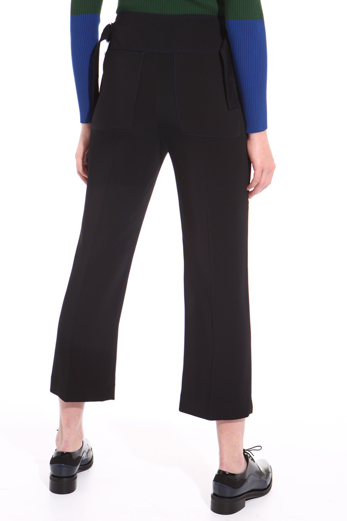Cropped high waisted trousers Intrend Cropped high waisted trousers Intrend