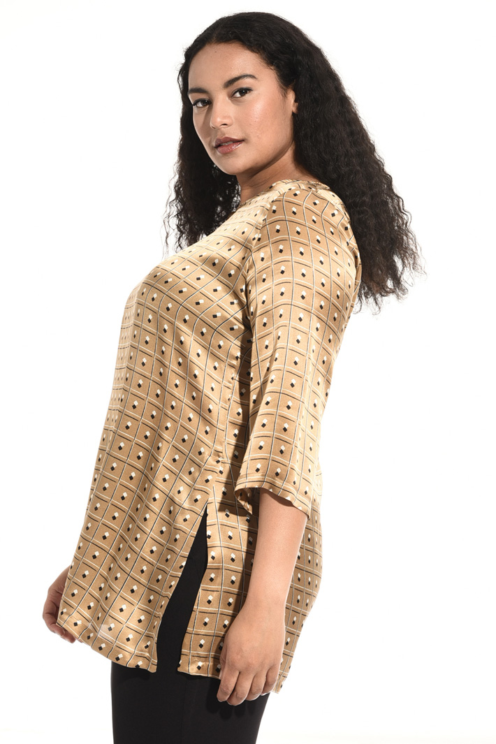 Silk satin tunic Intrend Silk satin tunic Intrend