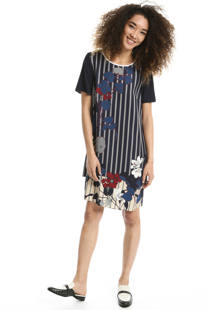 Short printed dress Intrend Short printed dress Intrend