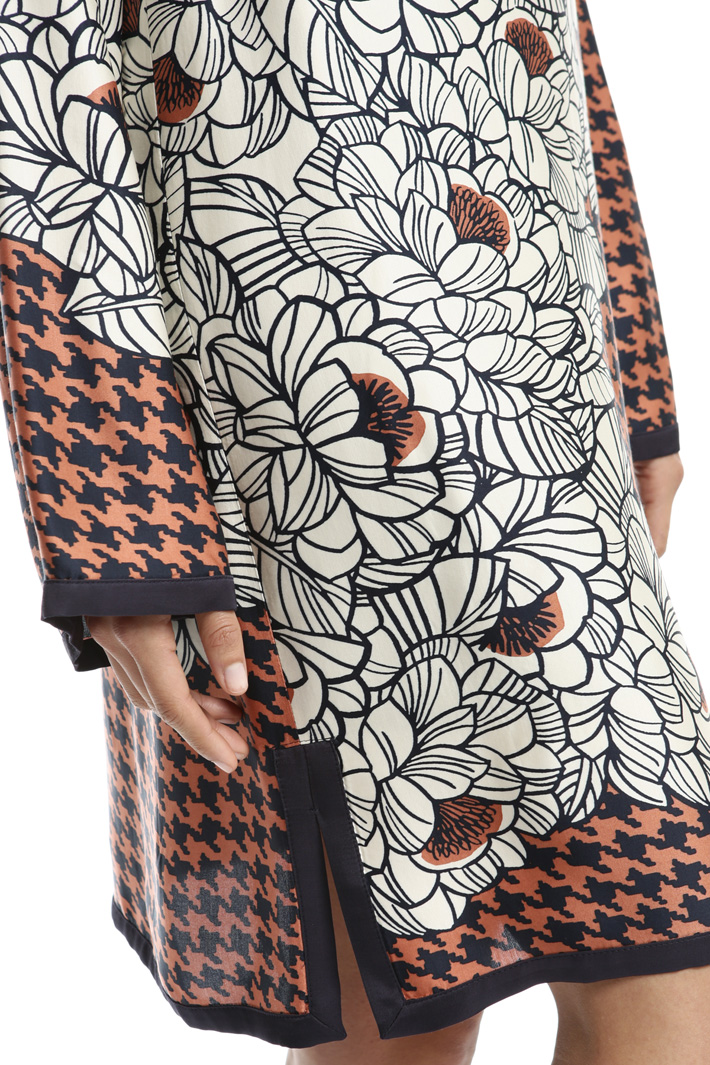 Printed dress Intrend Printed dress Intrend