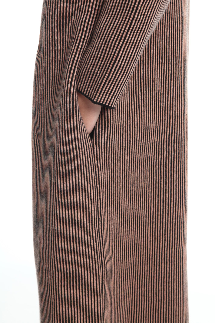 Long knitted coat Intrend Long knitted coat Intrend
