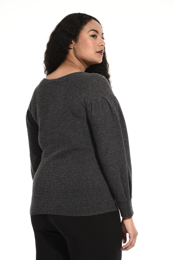 Wool cashmere blend sweater Intrend Wool cashmere blend sweater Intrend