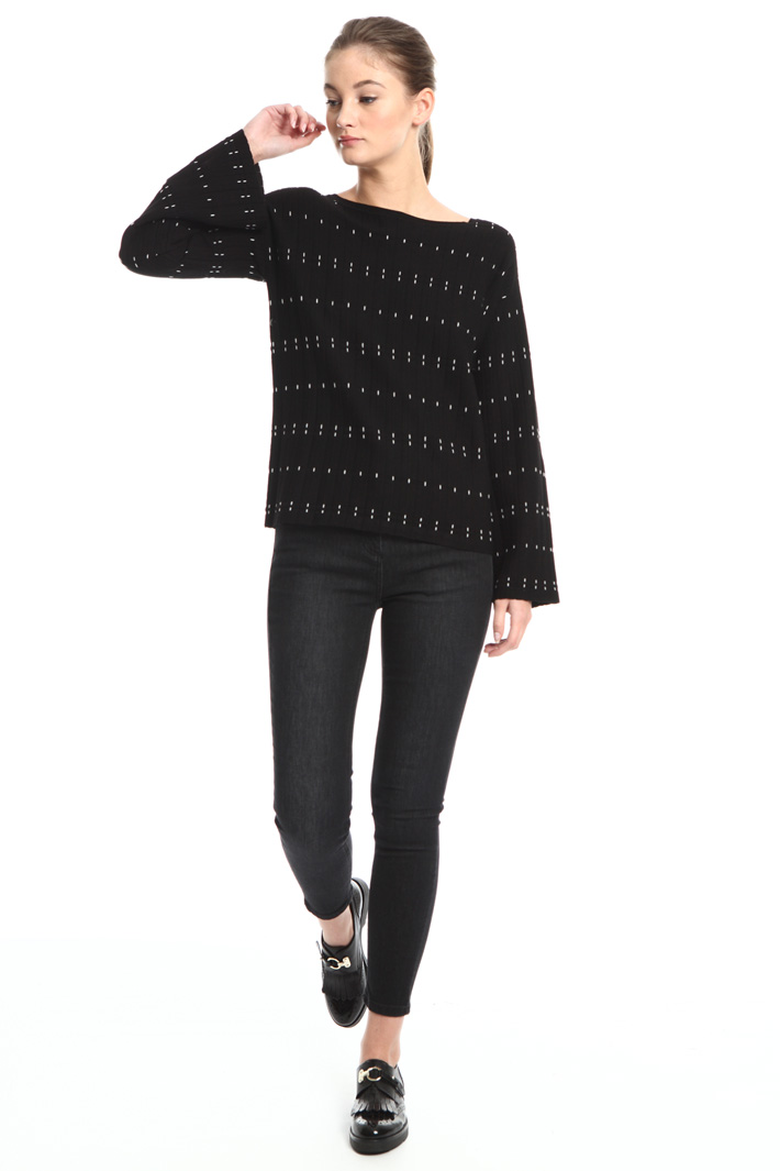 Flared sleeve sweater Intrend Flared sleeve sweater Intrend