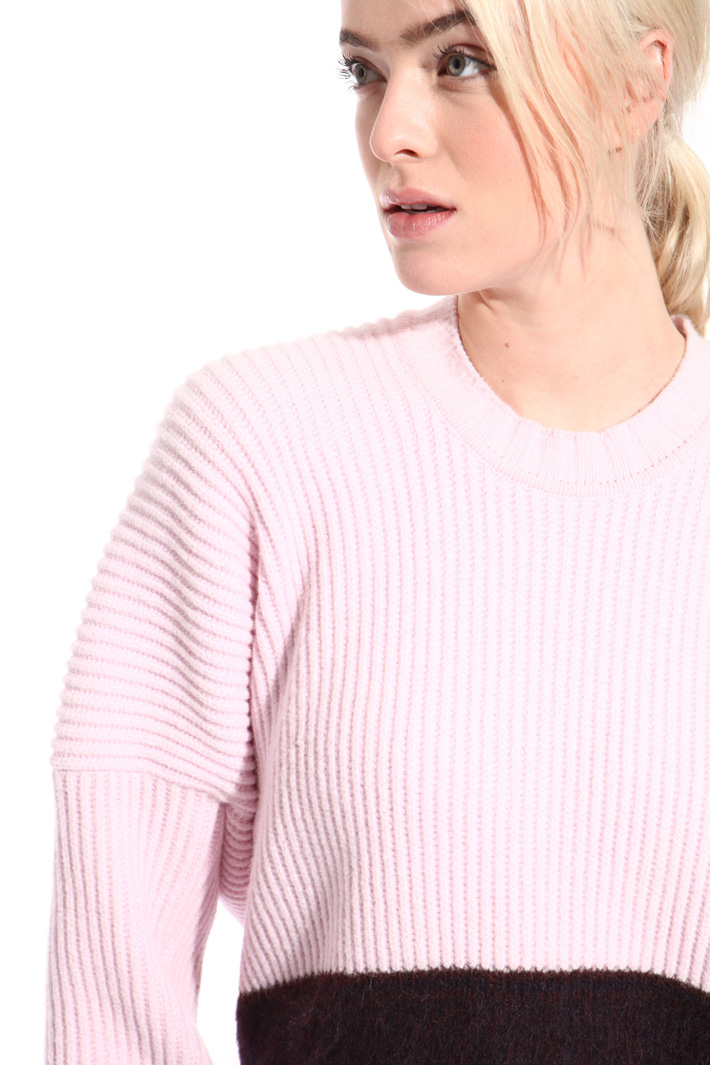 Angora wool sweater
Intrend Angora wool sweater
Intrend