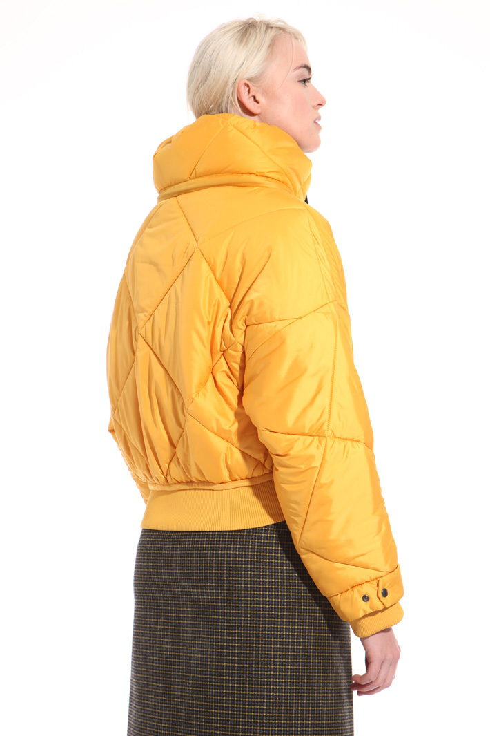 Quilted padded bomber
Intrend Quilted padded bomber
Intrend