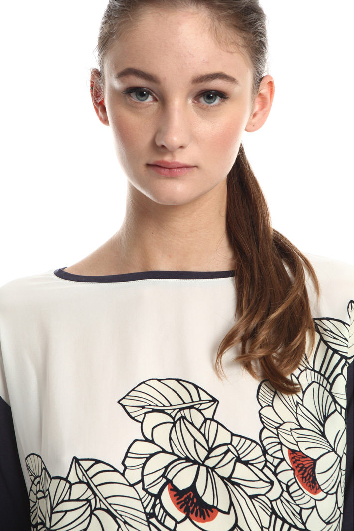 Jersey and silk T-shirt Intrend Jersey and silk T-shirt Intrend