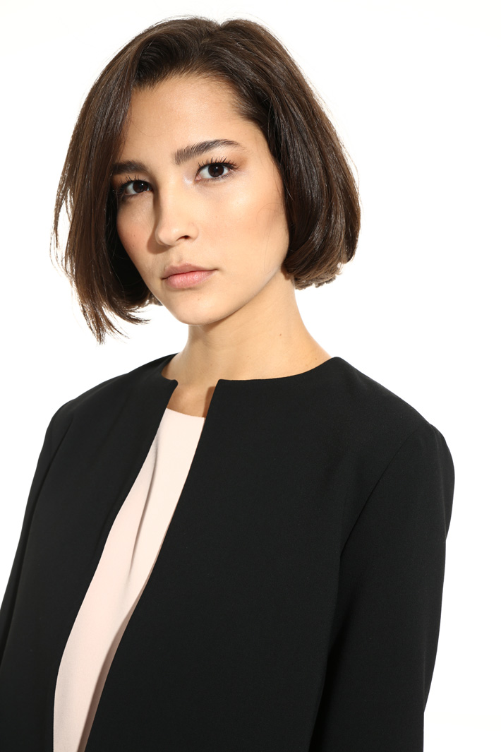 Bell cuff jacket Intrend Bell cuff jacket Intrend