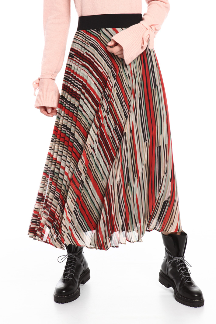 Pleated georgette skirt Intrend Pleated georgette skirt Intrend