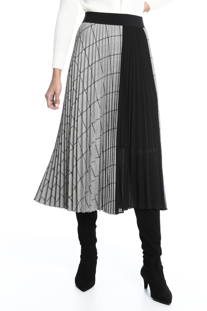 Pleated skirt Intrend Pleated skirt Intrend