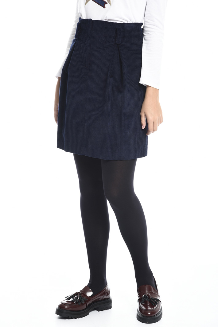 Flared velvet skirt Intrend Flared velvet skirt Intrend