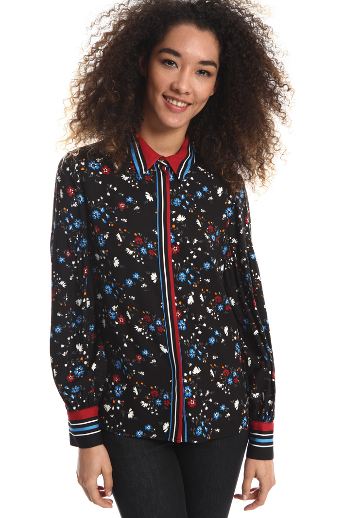 Viscose twill shirt Intrend Viscose twill shirt Intrend