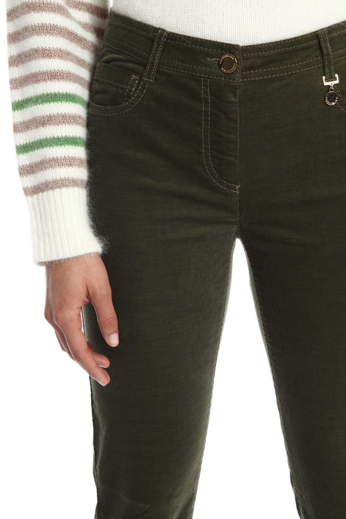 Fitted velvet trousers Intrend Fitted velvet trousers Intrend