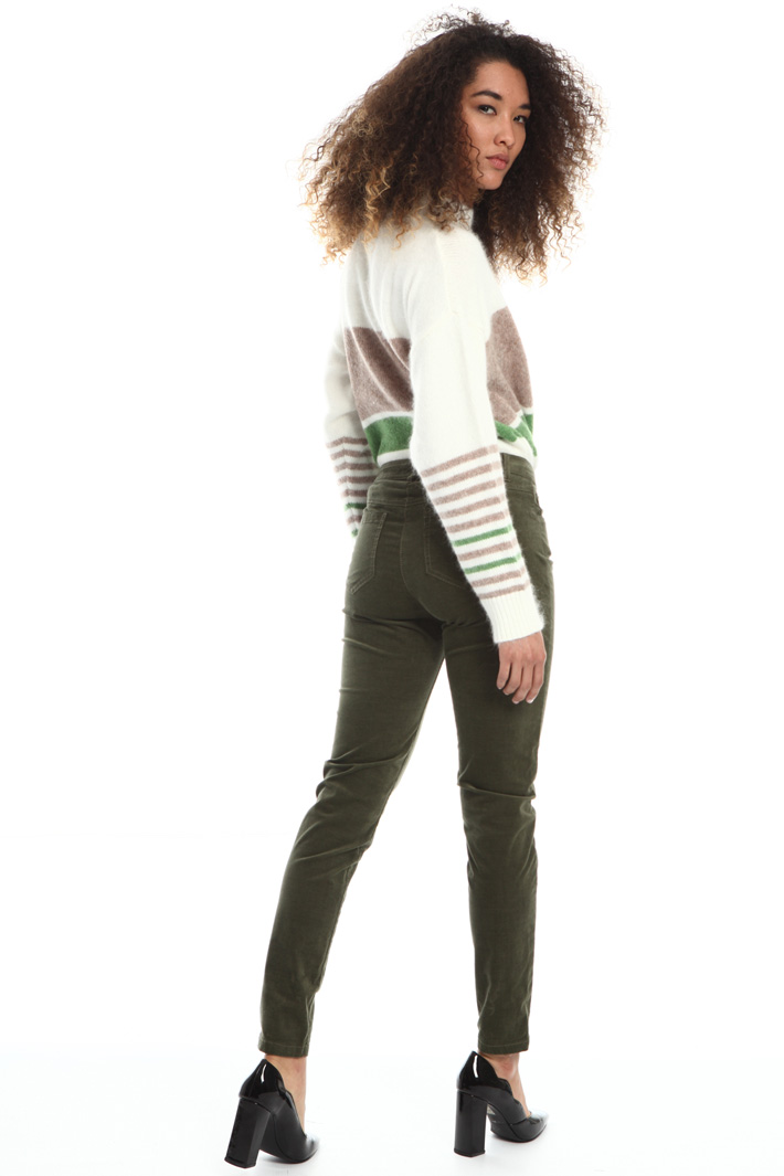 Fitted velvet trousers Intrend Fitted velvet trousers Intrend