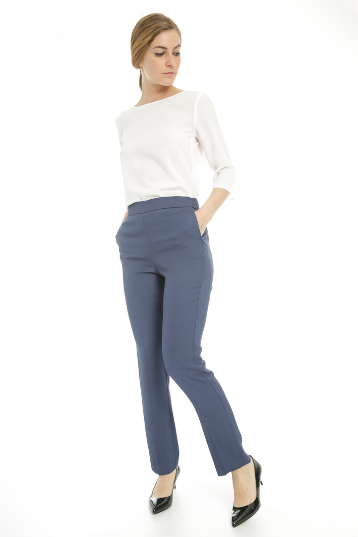 Viscose twill trousers
Intrend Viscose twill trousers
Intrend