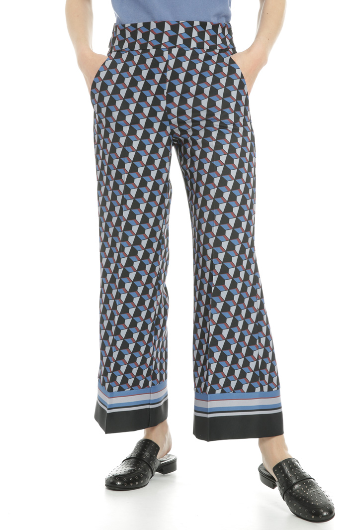Geometric pattern trousers
Intrend Geometric pattern trousers
Intrend