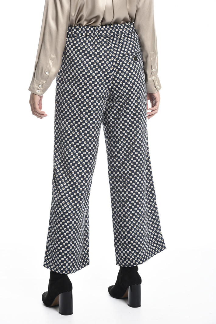 Cady trousers
Intrend Cady trousers
Intrend
