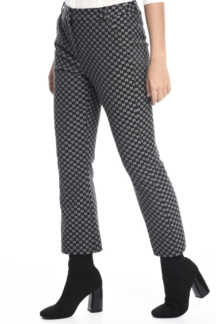 Jacquard trousers
Intrend Jacquard trousers
Intrend