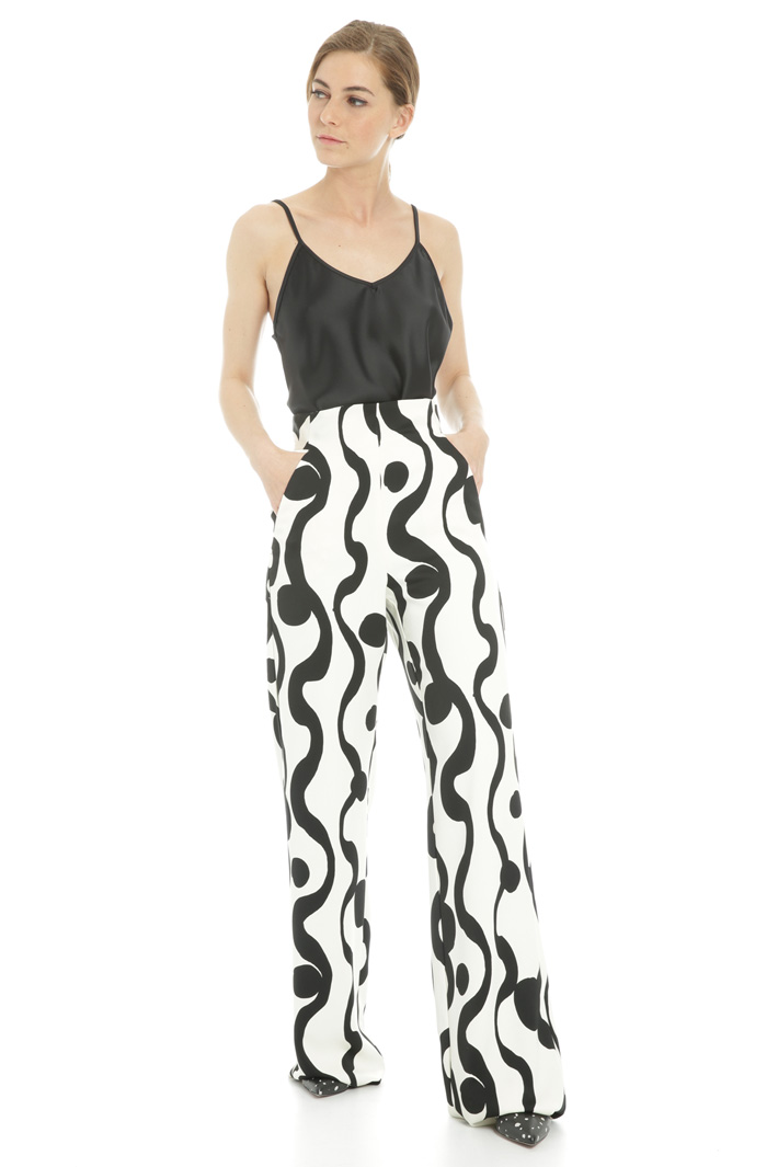 Printed trousers
Intrend Printed trousers
Intrend