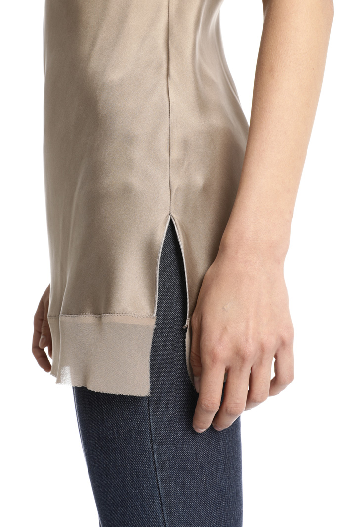 Silk satin top Intrend Silk satin top Intrend
