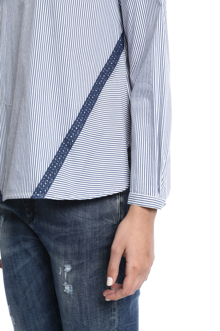 Cotton poplin blouse Intrend Cotton poplin blouse Intrend