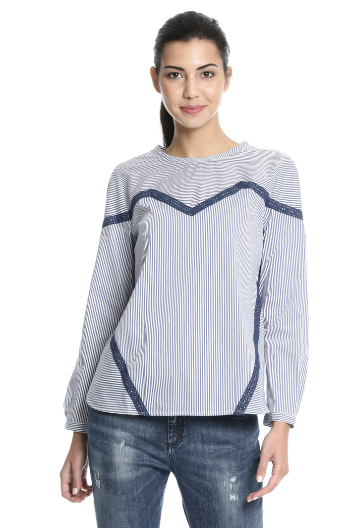 Cotton poplin blouse Intrend Cotton poplin blouse Intrend