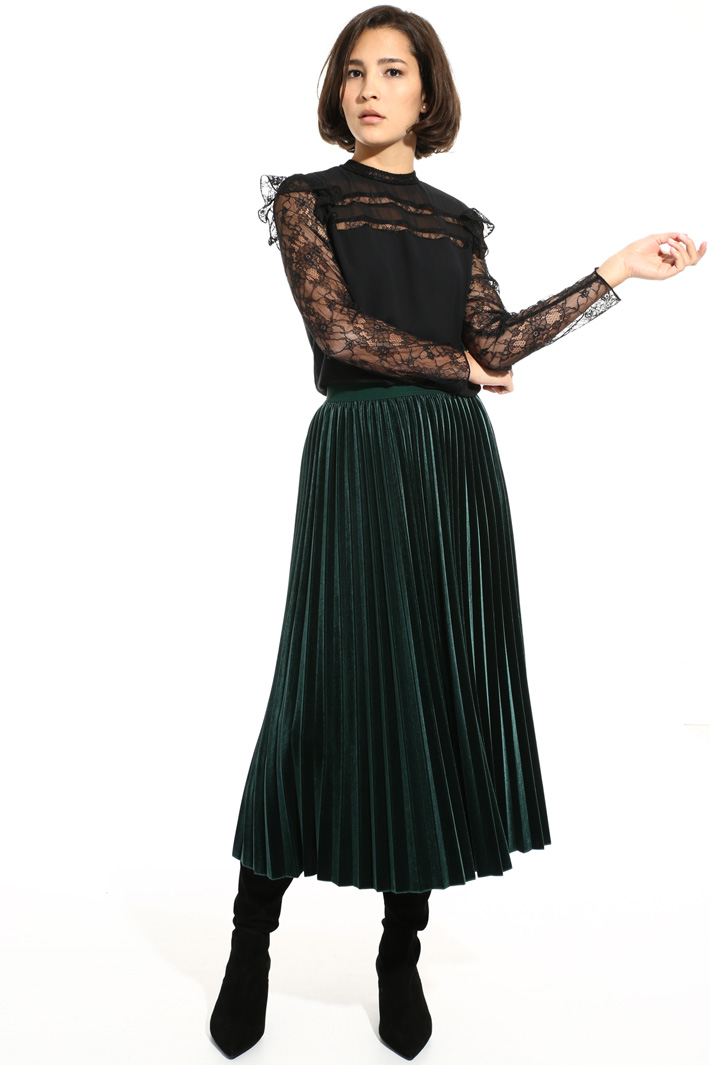 Georgette and lace blouse Intrend Georgette and lace blouse Intrend