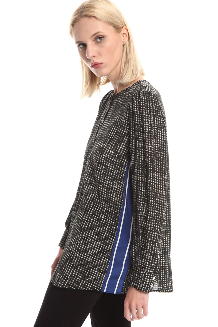 Contrast insert blouse Intrend Contrast insert blouse Intrend
