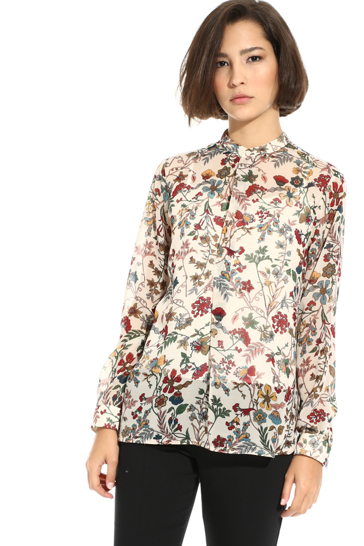 Printed chiffon blouse Intrend Printed chiffon blouse Intrend