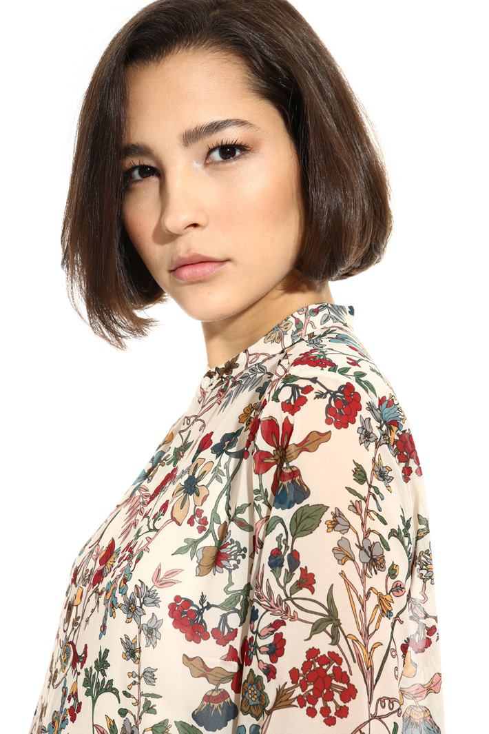Printed chiffon blouse Intrend Printed chiffon blouse Intrend
