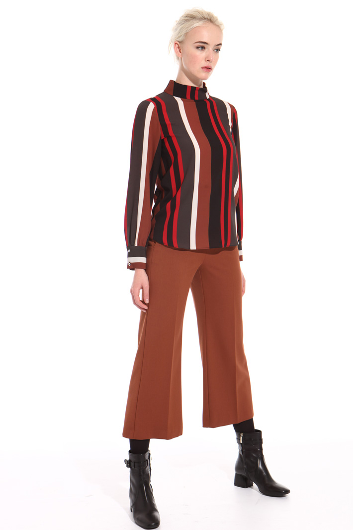 High neck printed blouse Intrend High neck printed blouse Intrend
