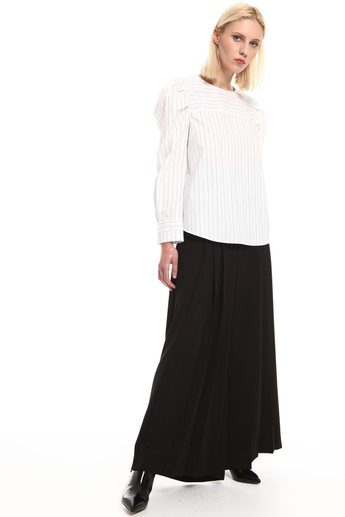 Puff sleeve blouse Intrend Puff sleeve blouse Intrend