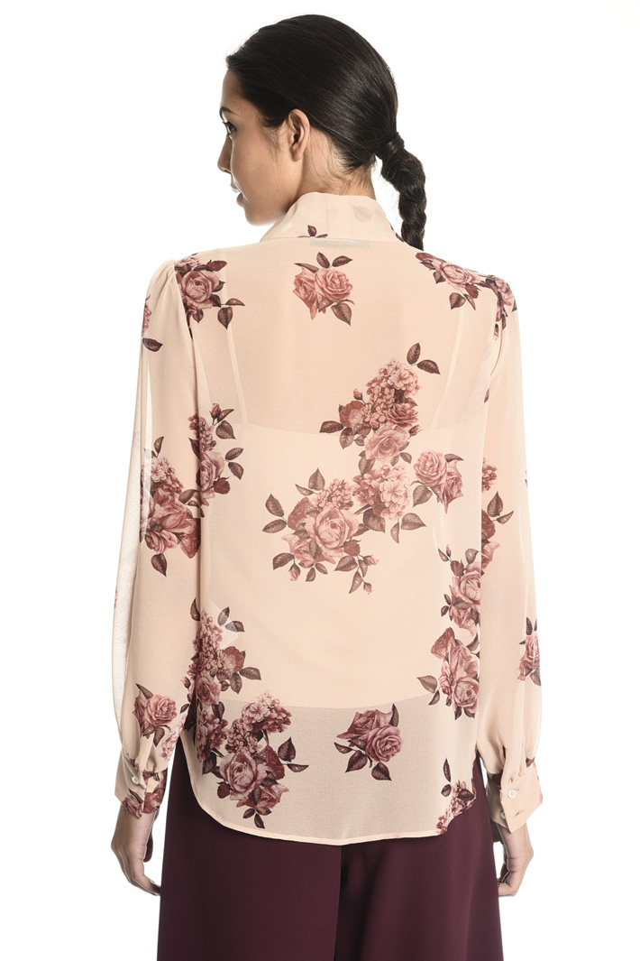 Scarf-neck blouse Intrend Scarf-neck blouse Intrend