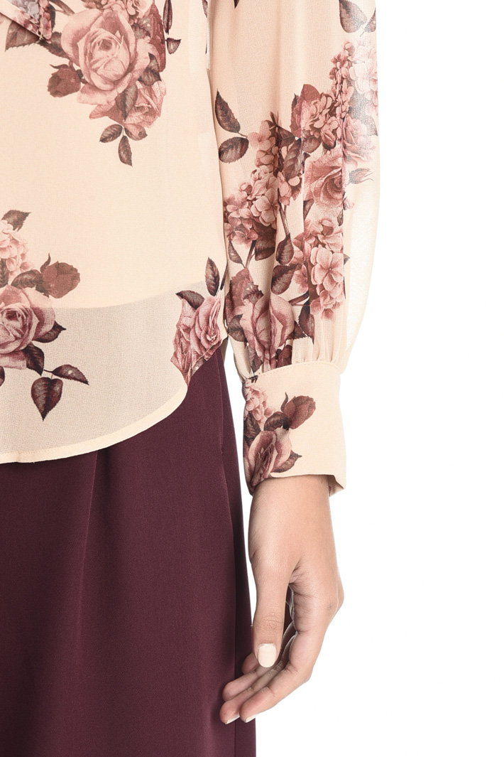 Scarf-neck blouse Intrend Scarf-neck blouse Intrend