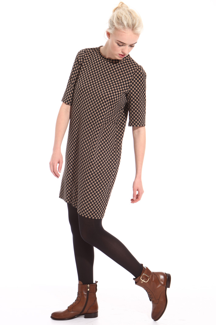 Short sleeve dress Intrend Short sleeve dress Intrend