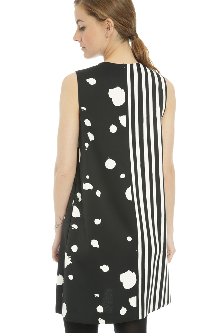 Printed satin dress Intrend Printed satin dress Intrend