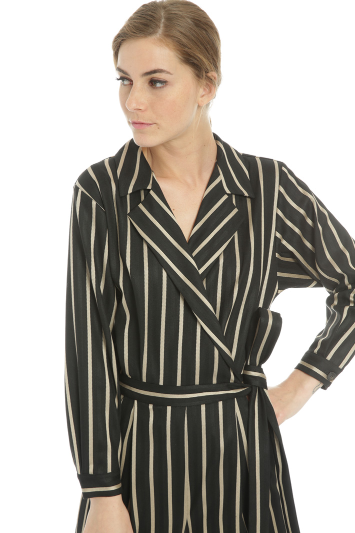 Striped jumpsuit Intrend Striped jumpsuit Intrend