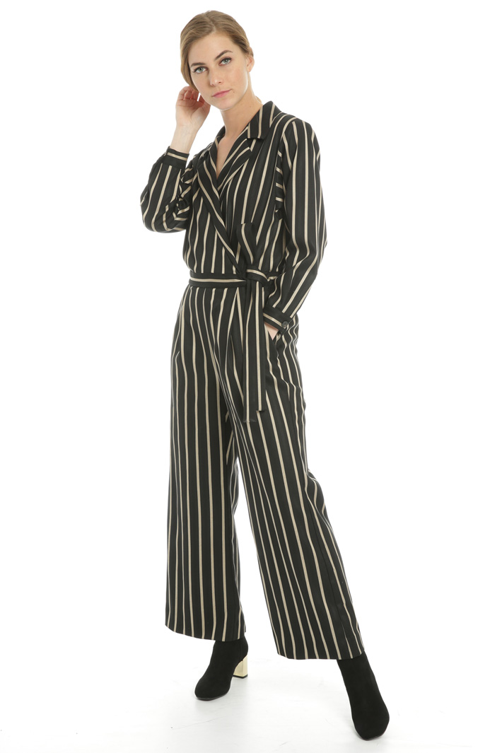 Striped jumpsuit Intrend Striped jumpsuit Intrend