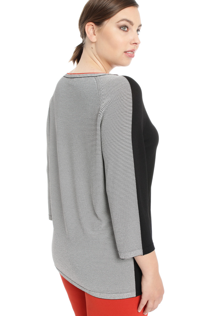 Viscose sweater Intrend Viscose sweater Intrend